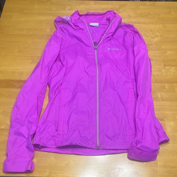 Columbia Rain Jacket! - Picture 3 of 5
